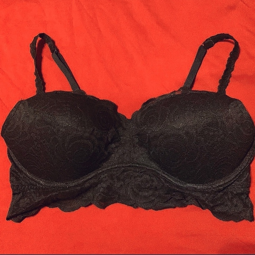 🌹🌹Pink Victoria’s Secret black lace bralette size L
